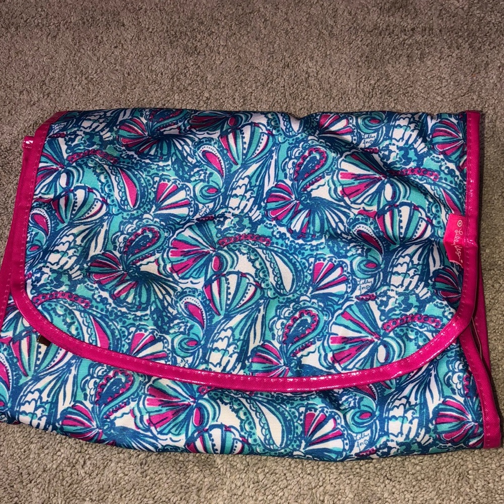 Lilly Pulitzer for‎ Target Hanging Travel Valet Toiletry Cosmetic Case